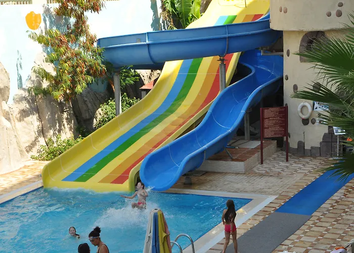 Side hotels near Ancient Theater