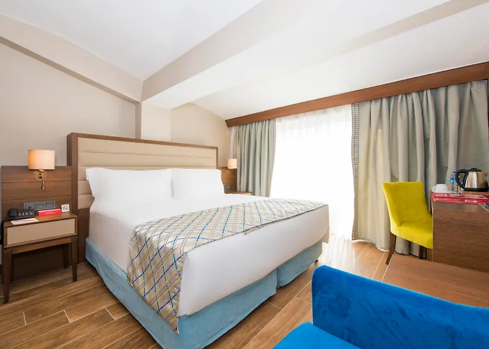 Antalya hotels near Kesik Minare