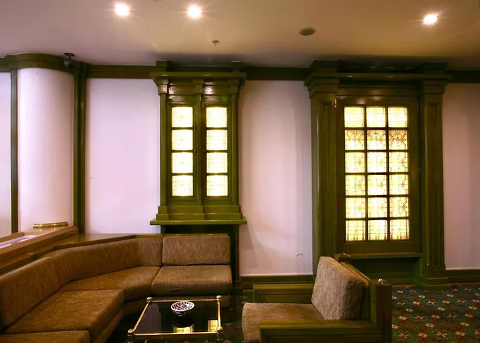 Istanbul hotels near Galata Bridge