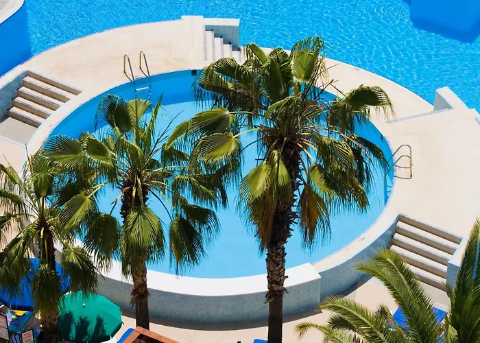 Kusadasi hotels near Aqua Atlantis