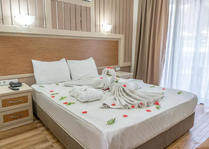 Mr Crane Hotel Kemer - 3 star Hotel