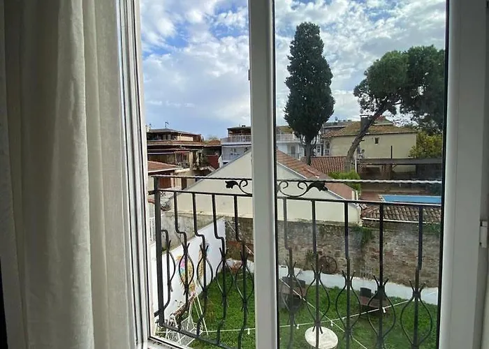 Pelit Hotel Adalar