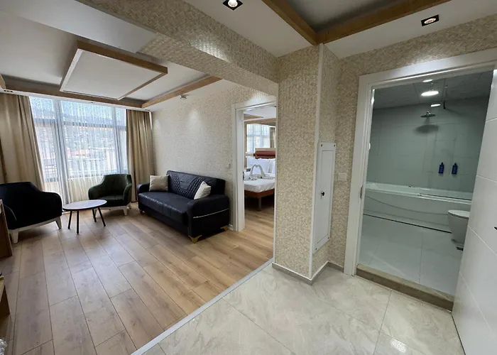 Izmir hotels near Hatuniye Mosque