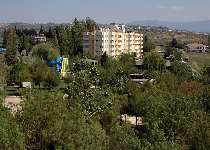 Pet friendly Hotel Flora Suites Sogucak