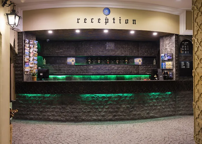 Konya hotels near Alaeddin Hill