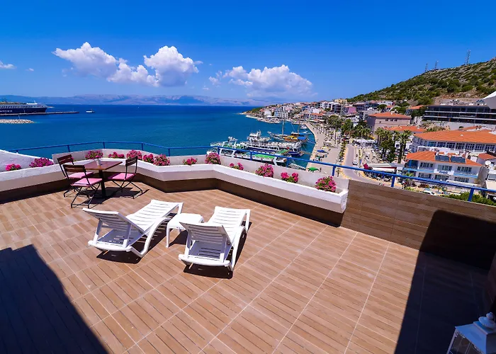 Cesme hotels near Ayayorgi Yolu