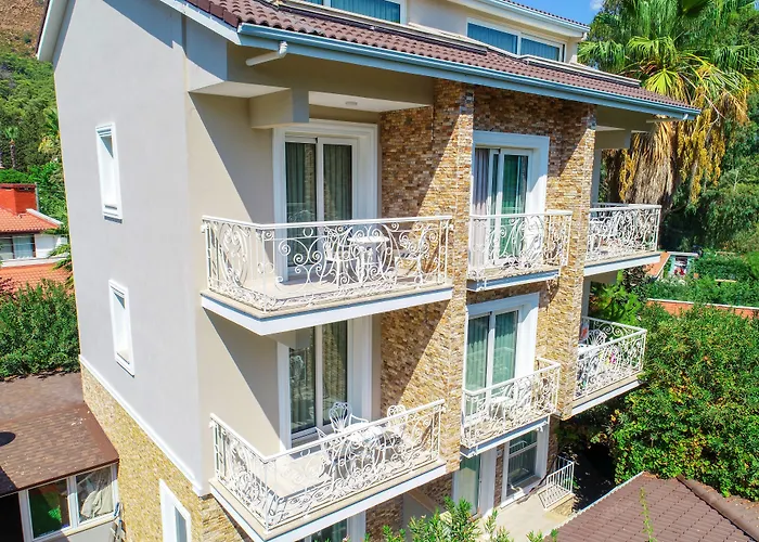 Marmaris hotels near Marmaris Marina