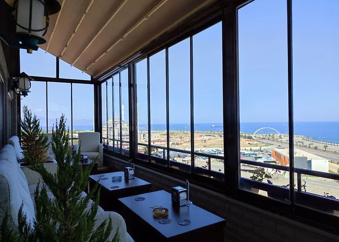 Trabzon hotels near Trabzon Meydan Parki