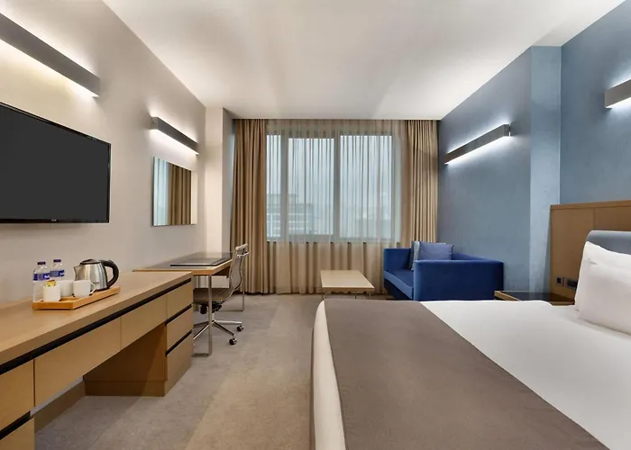 La Quinta By Wyndham Istanbul Gunesli 5 star