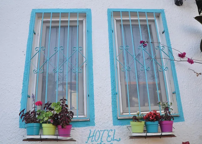 Kas hotels near Kas Belediyesi Halk Plaji