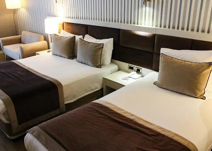 Istanbul Hotels for Romantic Getaway