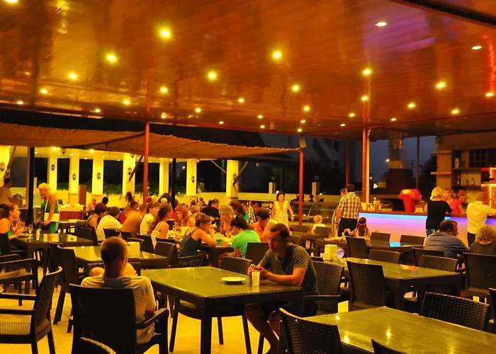 Midnight Sun Hotel Side