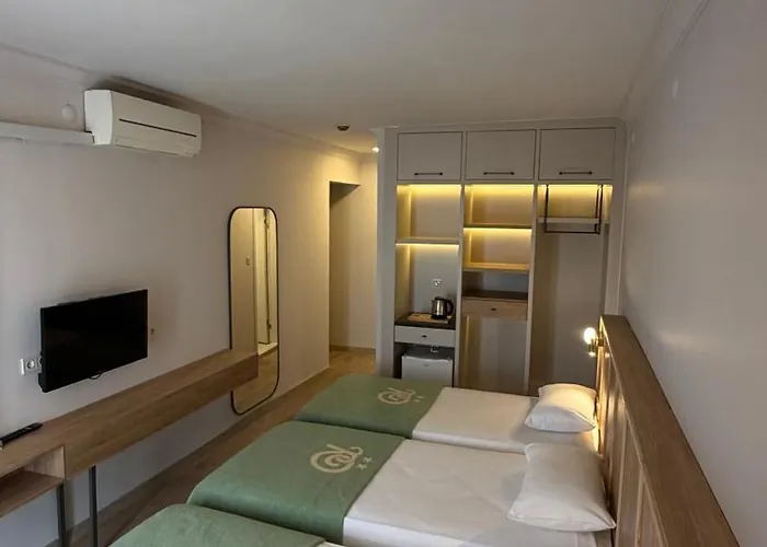 Ridvan Hotel Cesme