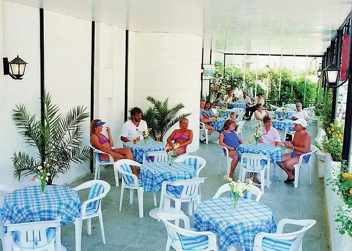 Ozka Hotel Kusadasi