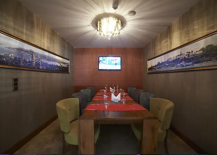 Saffron Hotel Eskisehir - 3 star Hotel