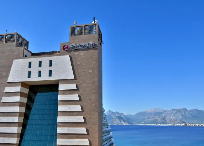 Antalya hotels near Etiler Camii