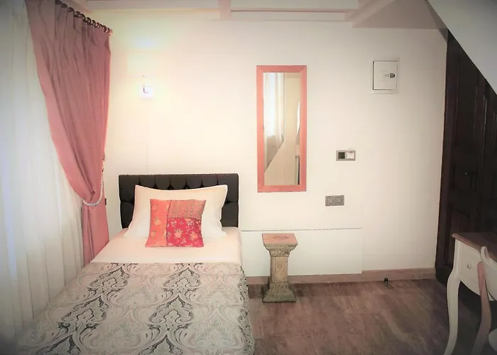 Palm House 17 - Adult Only Hotel Antalya