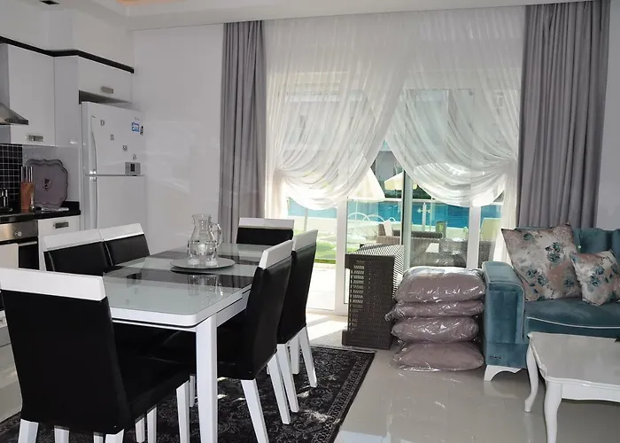 Side Gardenia Residence