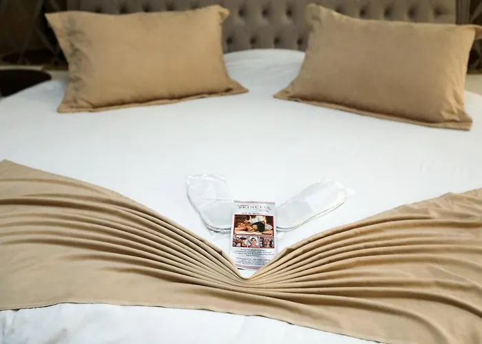 Ankara hotels near Kocatepe Mosque
